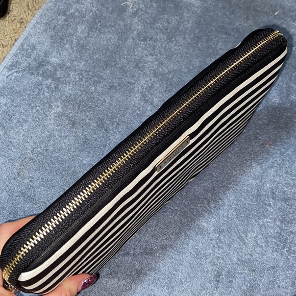 Nwot Kate Spade Surface/iPad/Tablet Sleeve - Picture 4 of 10